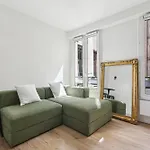 Apartment In Paris 2Eme