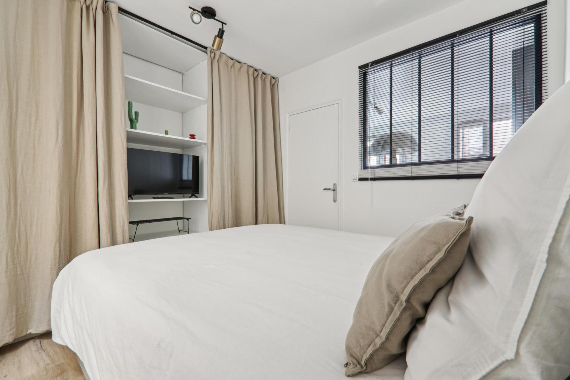 Apartment In 2eme *