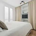 Apartment In Paris 2Eme